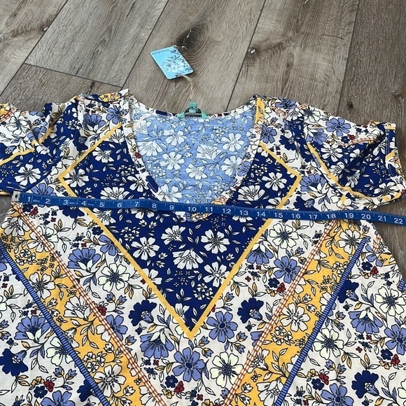 Nostalgia Floral Short Sleeve Dress New - Picture 8 of 9